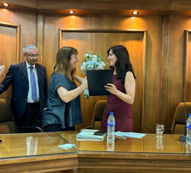 imagen La Facultad de Derecho reconoce al Dr. Gordillo, destacado profesional en la enseñaza de las ciencias jurídicas