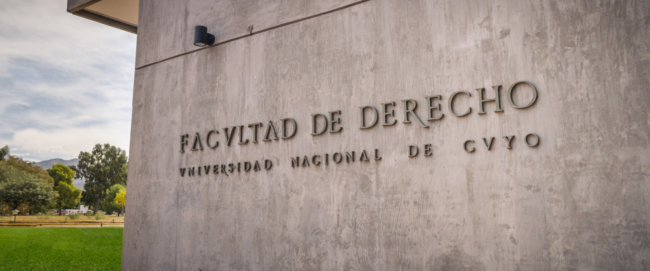 imagen La Facultad de Derecho se encuentra en proceso de acreditación ante CONEAU