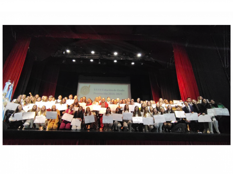 imagen XXXV Acto de Colación de la Facultad de Derecho: un homenaje a la formación y al compromiso universitario