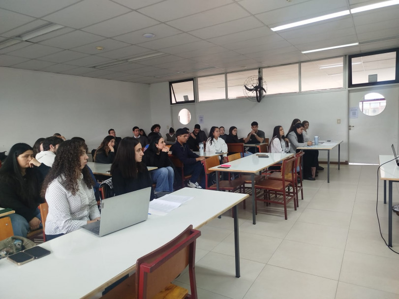 imagen Estudiantes de Abogacía recrearon las distintas etapas de un proceso judicial
