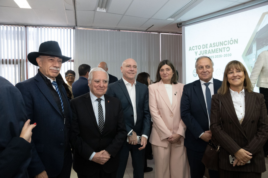 imagen La Facultad de Derecho de la UNCUYO renovó sus autoridades para el período 2026-2030
