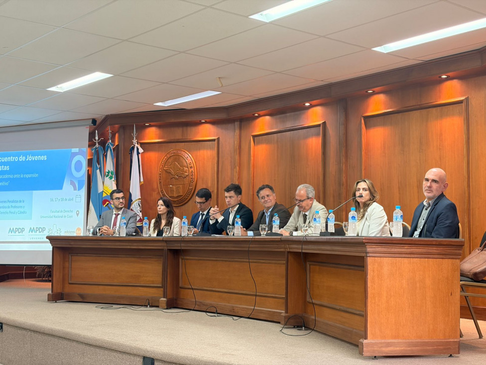 imagen La Facultad de Derecho fue sede de un encuentro clave para las nuevas generaciones del Derecho Penal