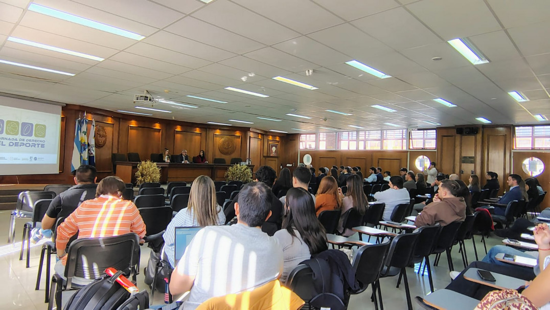 imagen La Facultad impulsó un espacio de análisis sobre Derecho y deporte
