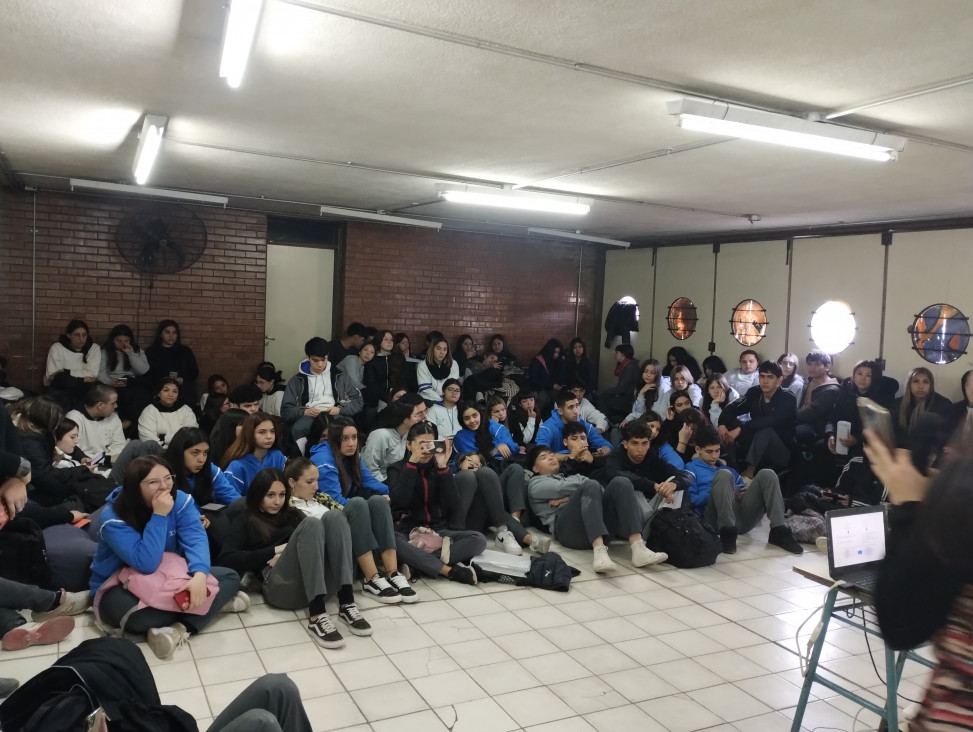 imagen La FD junto a la Municipalidad de Maipú capacitó a estudiantes de secundaria para el ejercicio de la ciudadanía plena