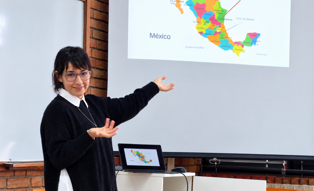 imagen Una especialista mexicana visitó la FD para compartir nuevas herramientas de mediación