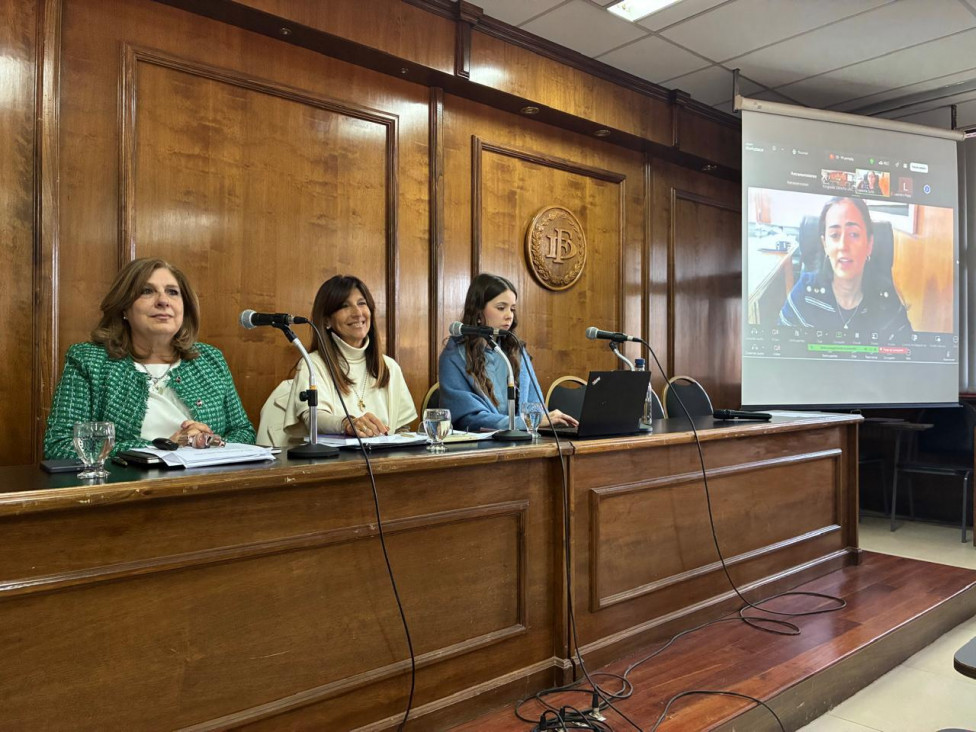 imagen Concluyó el Seminario de Posgrado sobre gobernanza, mujeres y políticas públicas con destacadas exposiciones internacionales