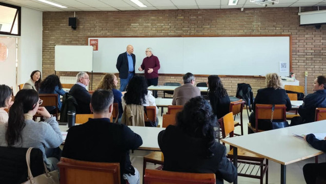 imagen La Facultad de Derecho abordó la escucha de niños, niñas y adolescentes en la mediación familiar