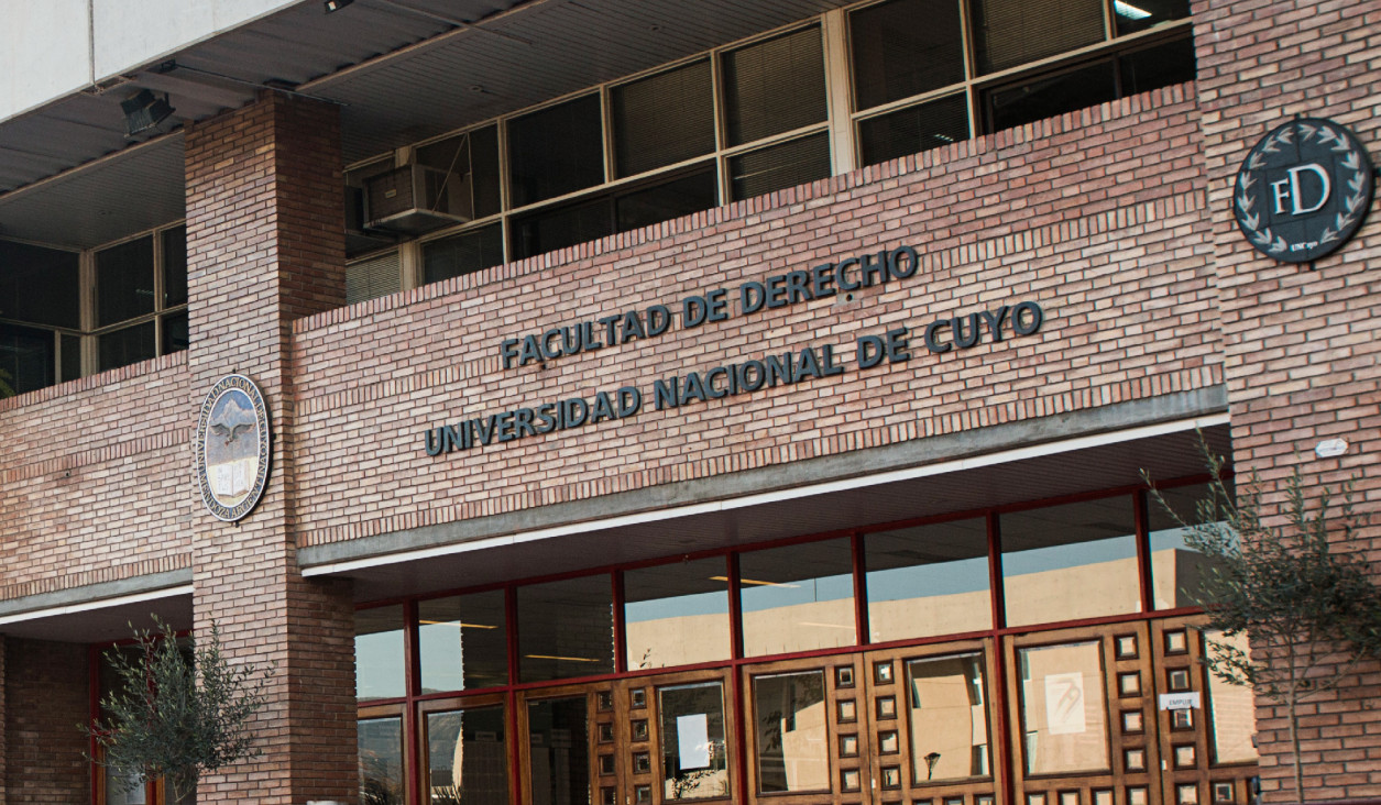 imagen Convocatoria para reflexionar sobre las adscripciones de la Facultad de Derecho