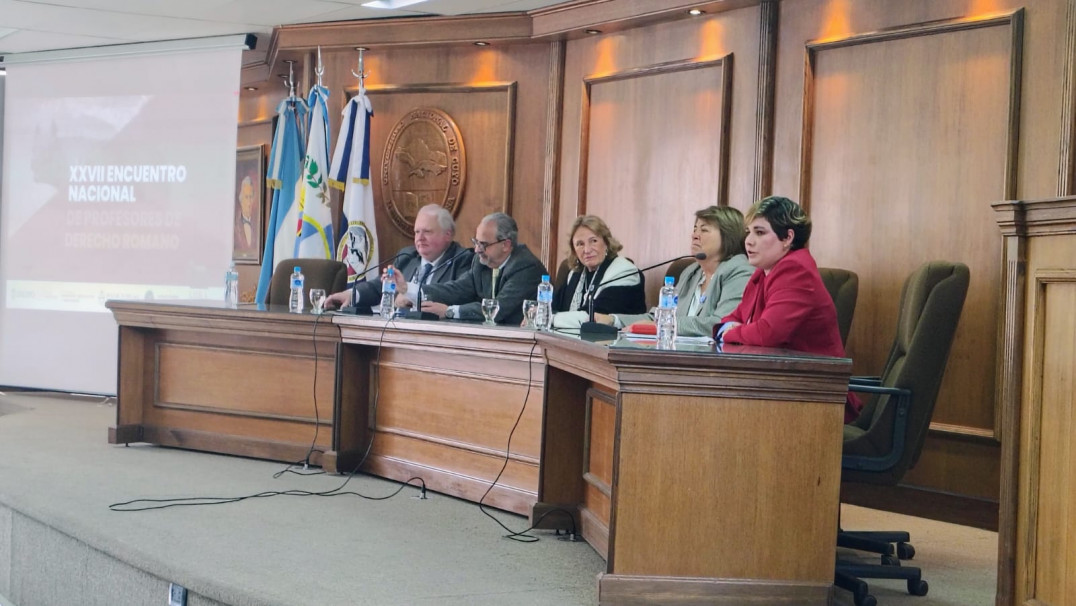 imagen Docentes e investigadores de todo el país participaron de un masivo encuentro federal de Derecho Romano